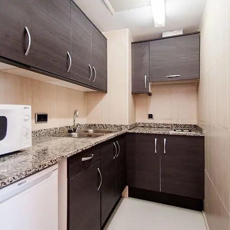 Hotel apartamentowy Vistasol 3*